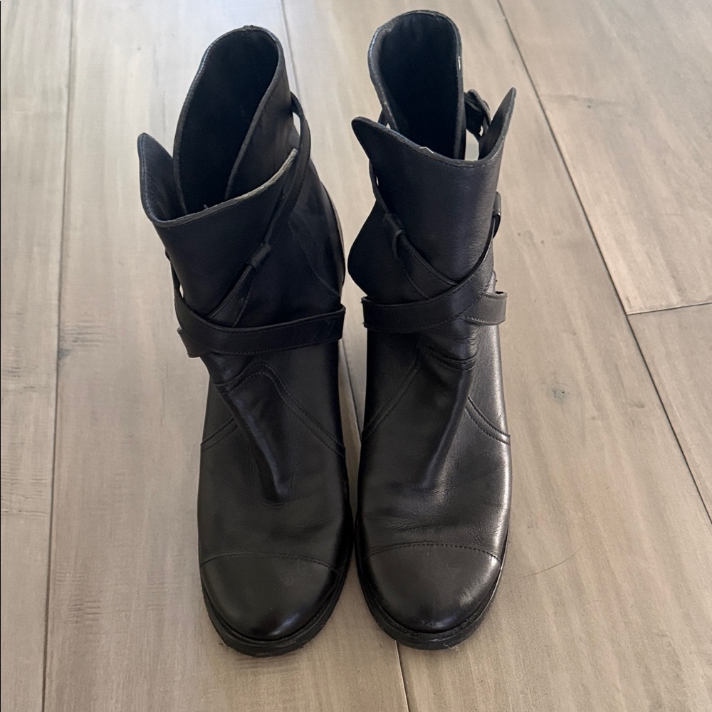 CHANEL Black Ankle Boots - Picture 1 of 16
